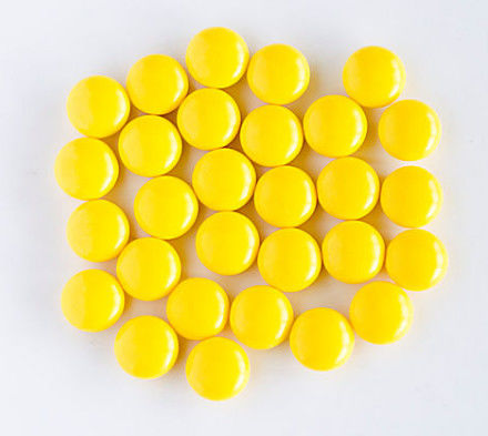 毒素のベルベリンの塩酸塩を除去して明るい黄色を錠剤にします